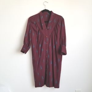 Vintage Feather Pattern Burgundy Shirtdress
